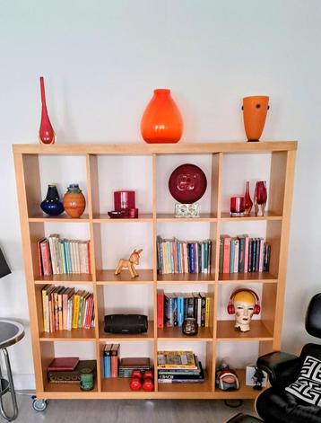 Beukenhouten Boekenkast met Wielen beschikbaar voor biedingen