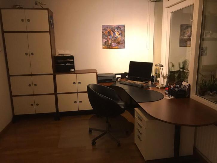 Hoekbureau met hoge kast(samen of los te koop), Huis en Inrichting, Bureaus, Gebruikt, Bureau, Ophalen