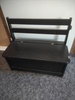 Mooi kinderbankje met opbergruimte, Ophalen