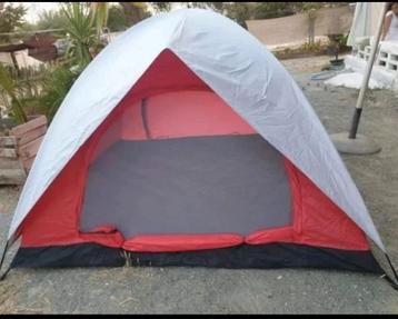 Leuke 2-persoons coca cola tent beschikbaar voor biedingen