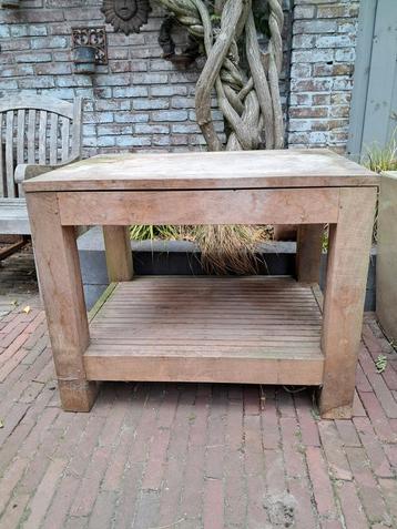 Teakhouten tuintafel - GRATIS AF TE HALEN beschikbaar voor biedingen