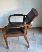 Antieke kappersstoel, Antiek en Kunst, Antiek | Meubels | Stoelen en Banken, Ophalen of Verzenden