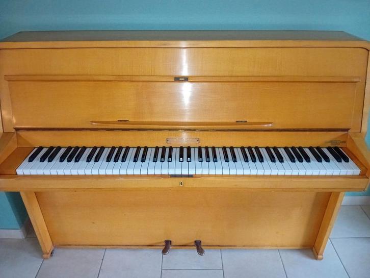 Studiepiano, piano Rippen, Muziek en Instrumenten, Piano's, Gebruikt, Piano, Bruin, Ophalen