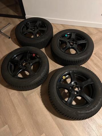 Winterbanden met Borbet Velgen 205/60R16 beschikbaar voor biedingen