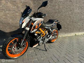 KTM 390 Duke ABS|2014|Uniek|2700km|Eerste Eigenaar|A2 beschikbaar voor biedingen