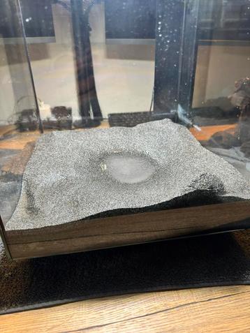 Nieuw aquariumgrind beschikbaar voor biedingen