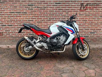 HONDA CB 650 F ABS & Quickshifter! 35kw = vol ( CB650 CB650F beschikbaar voor biedingen
