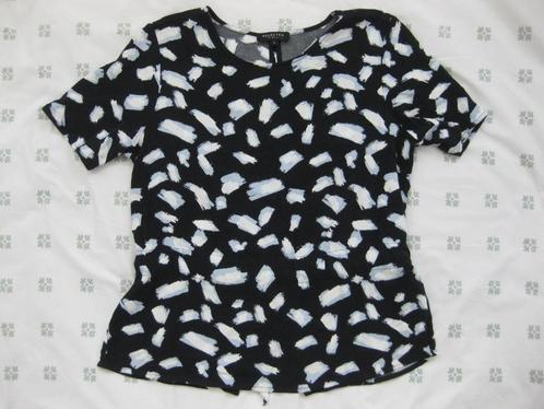 Selected Femme blauwe top witte print korte mouw (34) 36, Kleding | Dames, Tops, Zo goed als nieuw, Maat 36 (S), Blauw, Korte mouw