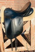 Euroriding diamant 17 inch dressuurzadel, Dieren en Toebehoren, Paarden en Pony's | Zadels, Ophalen, Zo goed als nieuw, Dressuur