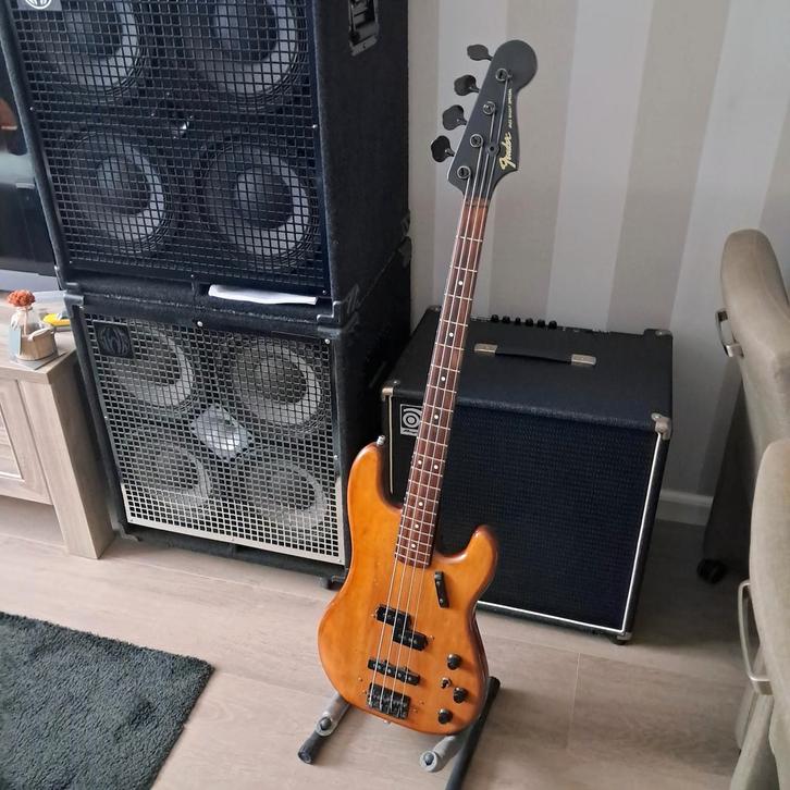 Fender Jazz Bass Special -1997, Muziek en Instrumenten, Snaarinstrumenten | Gitaren | Bas, Gebruikt, Elektrisch, Ophalen