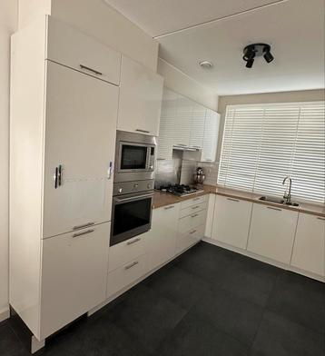 Te koop prima keuken 331x259  beschikbaar voor biedingen