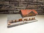 Station stationsgebouw N spoor modeltrein 1:160, Overige merken, Gebruikt, Gelijkstroom of Wisselstroom, Brug, Tunnel of Gebouw