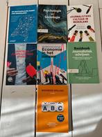 Complete set studieboeken 1ste jaar Journalistiek HU, Ophalen of Verzenden, Zo goed als nieuw, Overige niveaus, Overige vakken