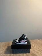 3D mini sneaker sleutelhanger, Ophalen of Verzenden, Nieuw