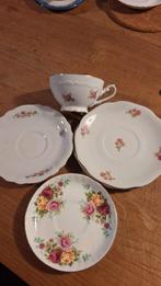 Vintage Balmoral Castle Bone China Kop en Schotels, Antiek en Kunst, Ophalen