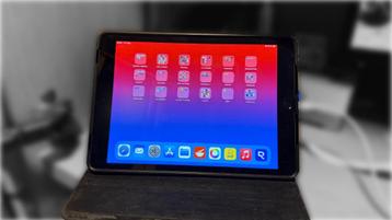 iPad (9e gen) - 2021, 64Gb (2 x) beschikbaar voor biedingen