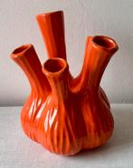 Tulpenvaas oranje hoogte 24 cm Ø 19 cm, Huis en Inrichting, Woonaccessoires | Vazen, Ophalen, Aardewerk of Porselein, Nieuw, Oranje