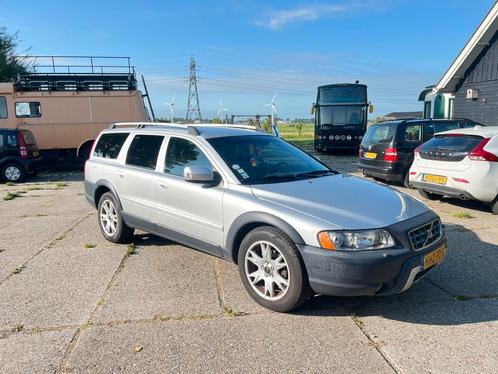 Volvo XC70 2.4 D5 AWD Geartronic 2007 Grijs, Auto's, Volvo, Particulier, XC70, Airbags, Airconditioning, Cruise Control, Dakrails