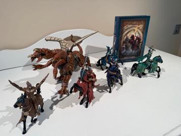 Raveleijn Set: Boek, Actiefiguren & Draak beschikbaar voor biedingen