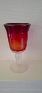 Handgeblazen Rode Waterglas, Ophalen
