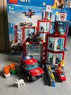 Lego City 60215 Brandweerkazerne Compleet, Kinderen en Baby's, Speelgoed | Duplo en Lego, Ophalen of Verzenden, Zo goed als nieuw
