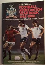 Officieel FA jaarboek 1982-1983, Boek of Tijdschrift, Gebruikt, Ophalen