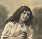 vrouw lang haar knapzak blote voeten Mignon 1910, Ophalen of Verzenden, Voor 1920, Ongelopen, Overige thema's