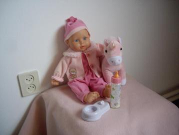 baby pop met paardje en acc beschikbaar voor biedingen
