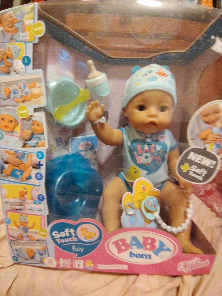 Baby Born Jongen Soft Touch - Nieuw in doos, Kinderen en Baby's, Speelgoed | Poppen, Nieuw, Babypop, Ophalen of Verzenden