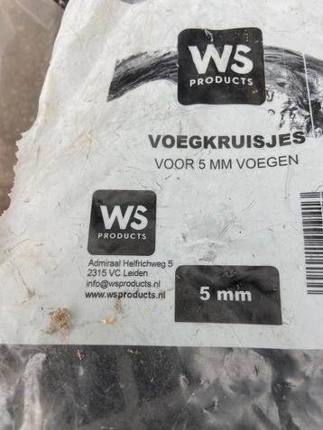 Voegkruisjes 5 mm. beschikbaar voor biedingen