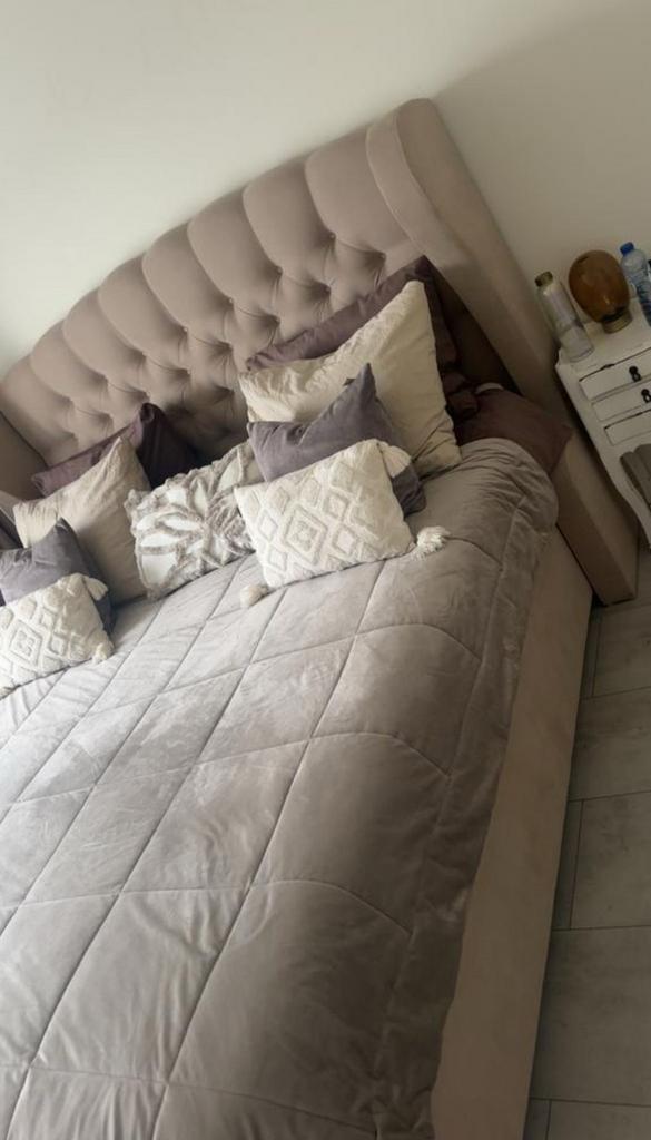 Inboedel te koop, Huis en Inrichting, Slaapkamer | Boxsprings, Zo goed als nieuw, 90 cm, Eenpersoons, Ophalen of Verzenden