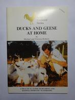 Ducks and geese at home. A practical guide to rearing and ke, Boeken, Dieren en Huisdieren, Diverse schrijvers, Pluimvee, Ophalen of Verzenden