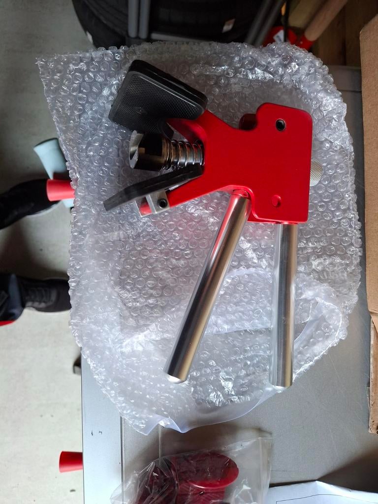 HBM Uitdeukset - Zo goed als nieuw, Ophalen, Zo goed als nieuw