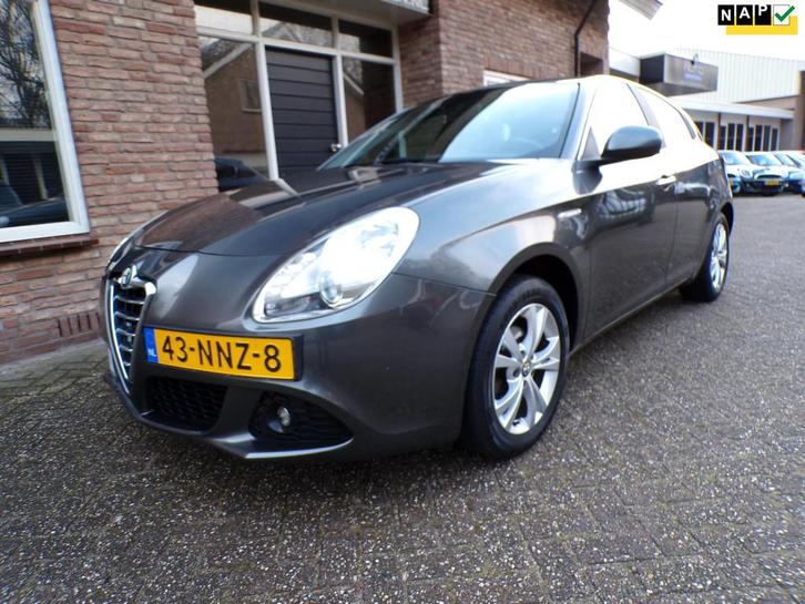 Alfa Romeo Giulietta 1.4 T Distinctive, Auto's, Alfa Romeo, Bedrijf, Te koop, Giulietta, ABS, Airbags, Airconditioning, Centrale vergrendeling