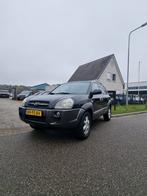 Hyundai Tucson 2.0i Dynamic, Auto's, Hyundai, 4 cilinders, Zwart, Origineel Nederlands, Bedrijf