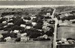 Vrouwenpolder, Bungalowpark Breezand - luchtfoto - 196? gelo, Verzamelen, Ansichtkaarten | Nederland, Ophalen of Verzenden, Voor 1920