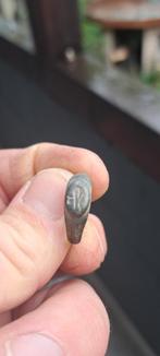 (5)Romeins bronzen ring, bodemvondst, Antiek en Kunst, Ophalen of Verzenden, Brons