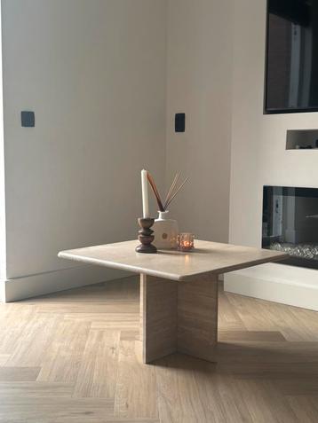 Travertin salontafel beschikbaar voor biedingen