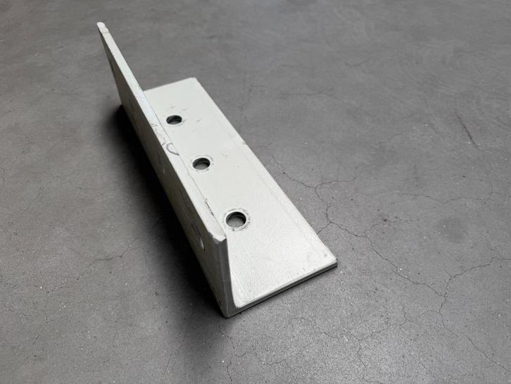 Koppelhoek Hoekstaal Hoekbeugel Hoekprofiel Hoeklijn Zware!, Cd's en Dvd's, VHS | Kinderen en Jeugd, Zo goed als nieuw, Overige soorten