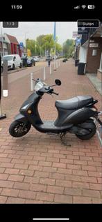 scooter gezocht !!!  scoter moet rijden zonder overschrijven, Fietsen en Brommers, Scooters | Piaggio, Ophalen of Verzenden