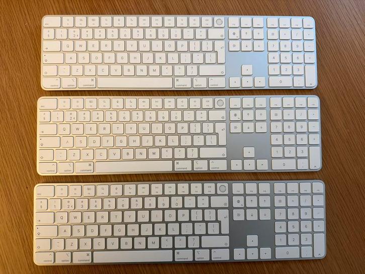 Apple Magic Keyboard Touch ID model:A2520, Computers en Software, Toetsenborden, Zo goed als nieuw, Qwerty, Draadloos, Ophalen of Verzenden