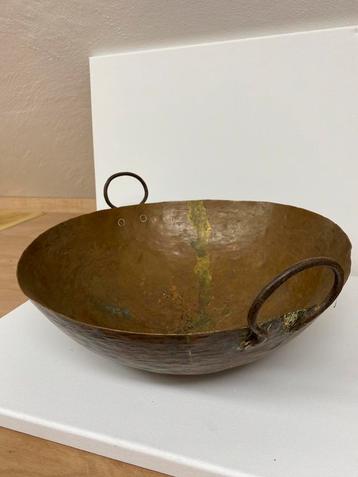 Pan, schaal, rood koper antiek Colombiaans beschikbaar voor biedingen