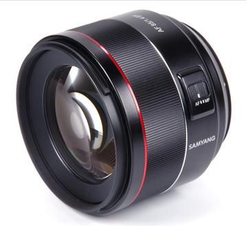 Samyang 85mm 1.4 EF Lens voor Canon beschikbaar voor biedingen