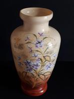 Opaline vaas handbeschilderd, Ophalen
