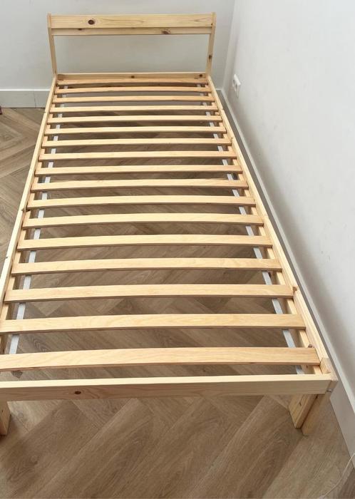 Move Out Sale, Huis en Inrichting, Slaapkamer | Bedden, Gebruikt, Eenpersoons, 200 cm, Hout, Ophalen of Verzenden