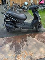 Kymco Agility 50, Fietsen en Brommers, Scooters | Kymco, Ophalen, Maximaal 45 km/u, 49 cc, Zo goed als nieuw