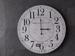 Grote klok, 60 cm. Engelse stijl, Huis en Inrichting, Woonaccessoires | Klokken, Ophalen, Zo goed als nieuw, Analoog, Wandklok