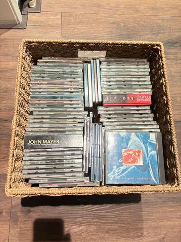 Vezameling CD’s beschikbaar voor biedingen