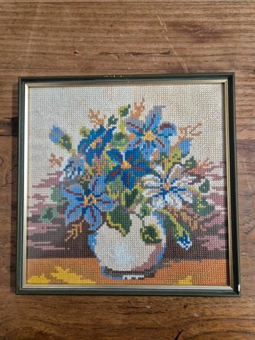 kruissteekwerk beschikbaar voor biedingen