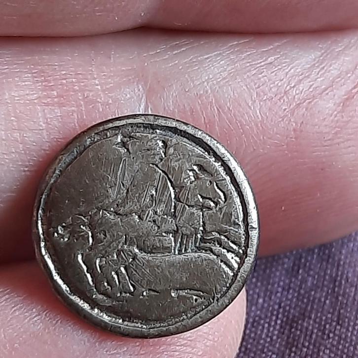 Bodemvondst Friesland: Zilveren Ruiterknoop 18e eeuw, Antiek en Kunst, Antiek | Goud en Zilver, Zilver, Verzenden